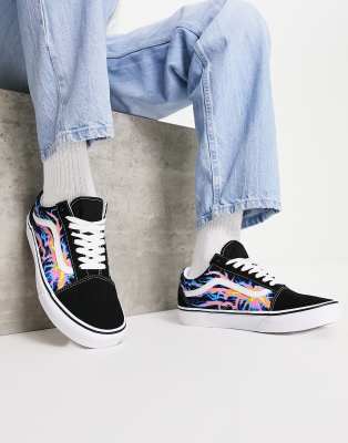 Vans old skool outlet flame on feet