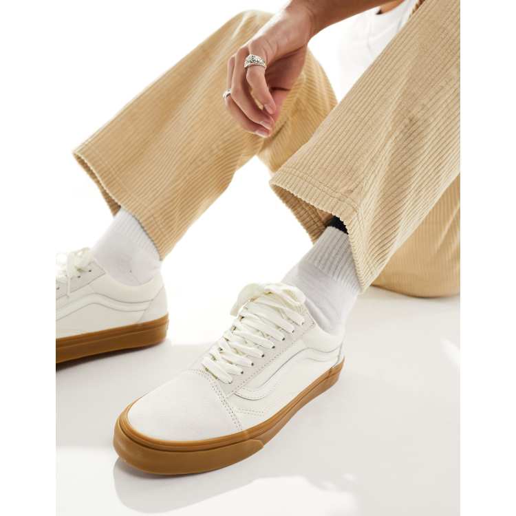 All white hotsell vans gum sole