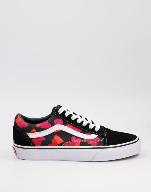 Pink and black on sale vans with hearts