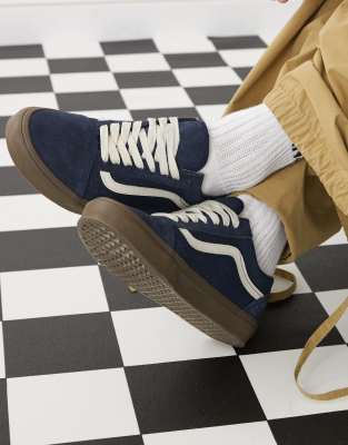 Old Skool heavy canvas sneakers in two tone navy with gum sole