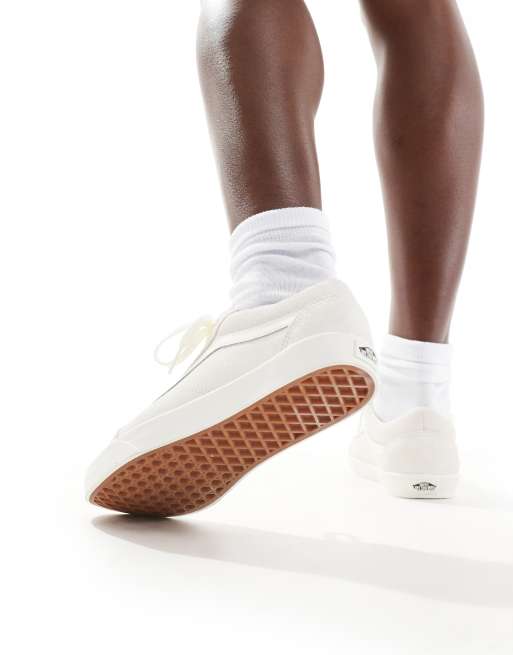 Vans Old Skool Lowpro sneakers in white | ASOS