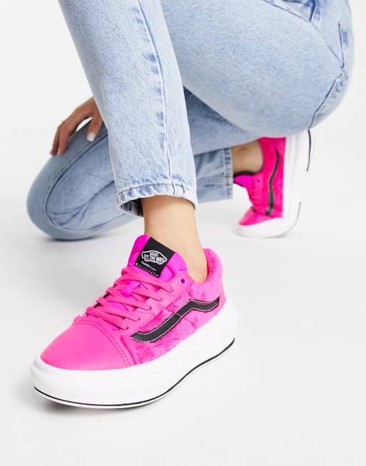 Vans old skool clearance low top pink trainers