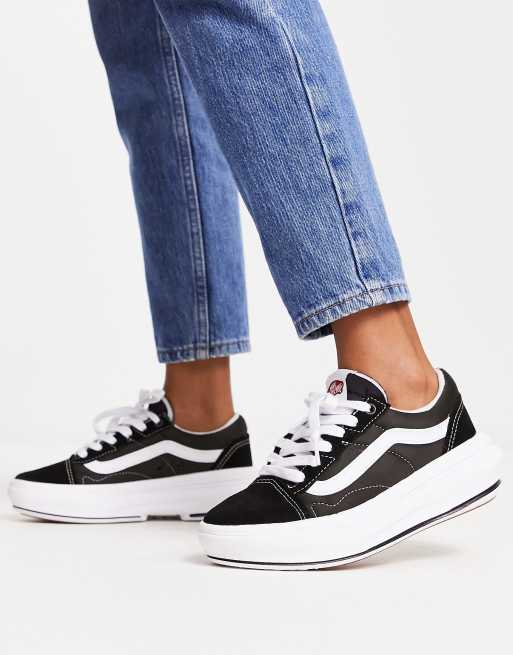 Vans Old Skool Overt sneakers in black/white | ASOS