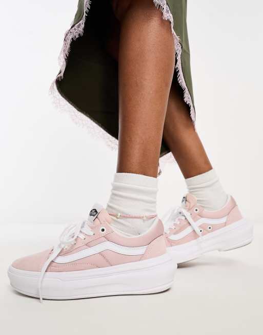 Pink vans old skool on sale outfit