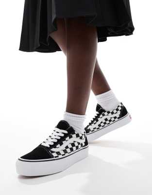 Thumbnail - Vans - Old Skool - Plateau-Sneaker mit Schachbrettmuster in Schwarz und Weiß