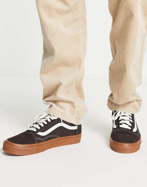 Vans old skool on sale brown on feet