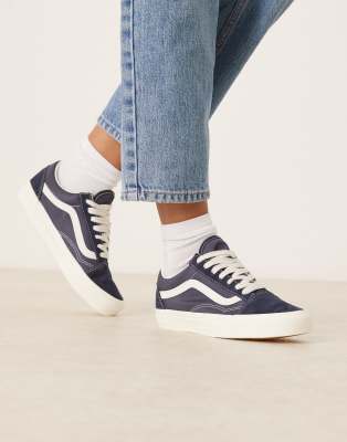 Vans - Old Skool - Sneaker in dunklem Marineblau mit wollweißen Details