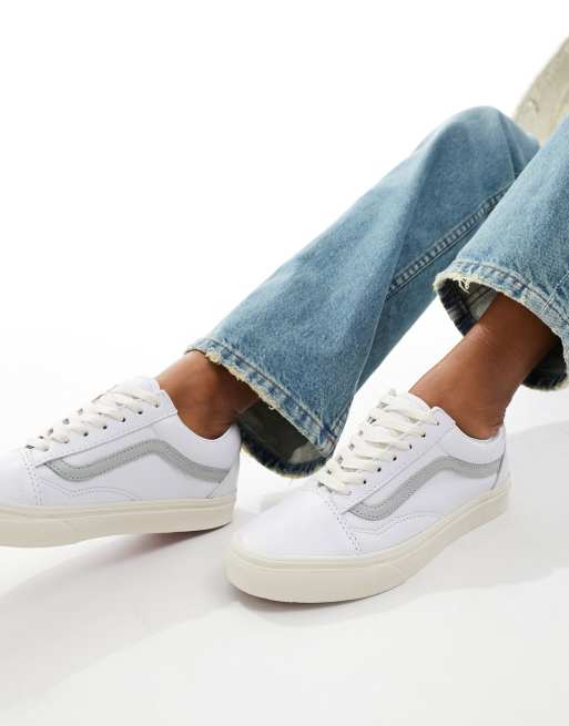 Vans Old Skool Sneaker in Vintage Wei mit Farbakzent in Grau