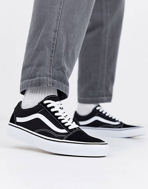 Vans Old Skool sneakers in black and white | ASOS