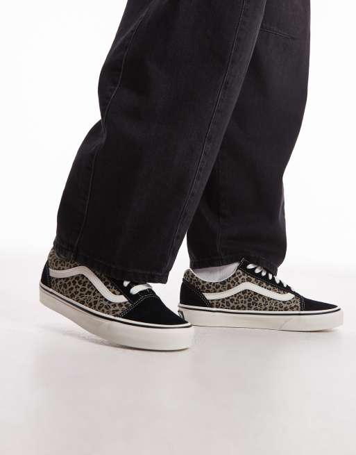 Vans Old Skool sneakers in black leopard print, 3 of 5