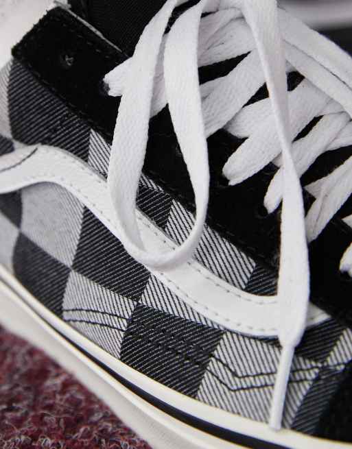 Vans Old Skool sneakers in gray checkerboard, 3 of 5