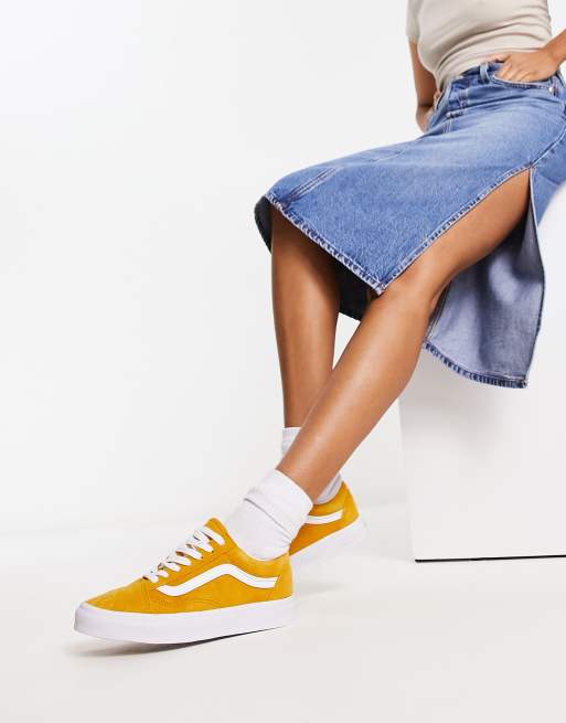 Yellow old hot sale skool vans outfit