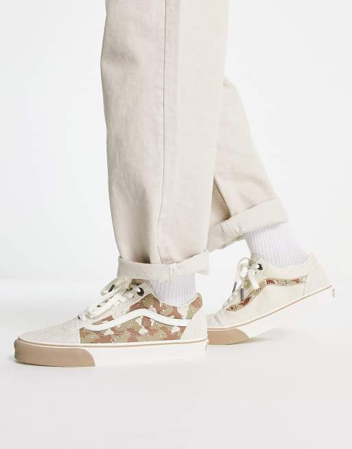 Vans - Old Skool - Sneakers met camouflageprint in gebroken wit 