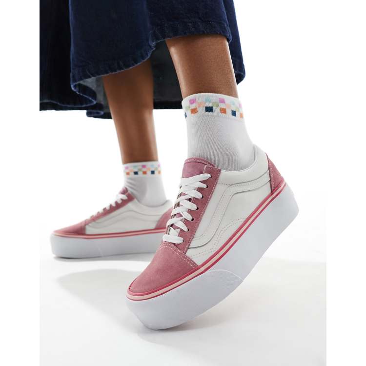 Pink and white vans hot sale picture