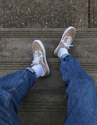 Vans Old Skool suede in beige | ASOS