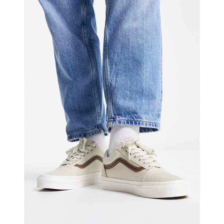 redden Atlas Vergoeding Vans Old Skool suede sneakers in beige and brown | ASOS