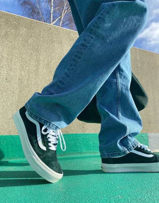 Green vans 2025 on foot