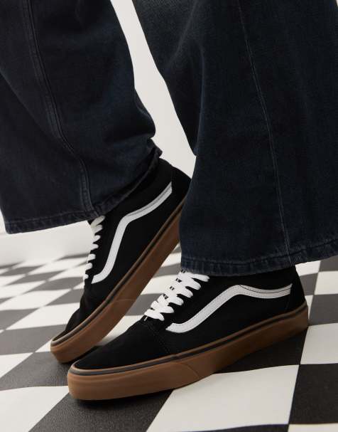 Vans – Old Skool – Svarta och vita sneakers med gummisula - view 1