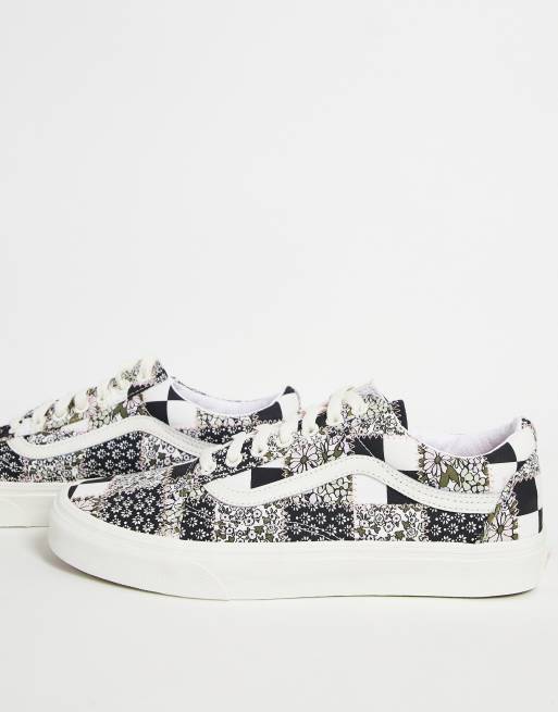 Vans – Old Skool – Svarta/vita blommiga sneakers med panelsydd design