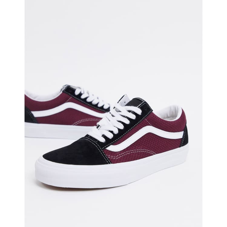 Burgundy vans shop with black sole