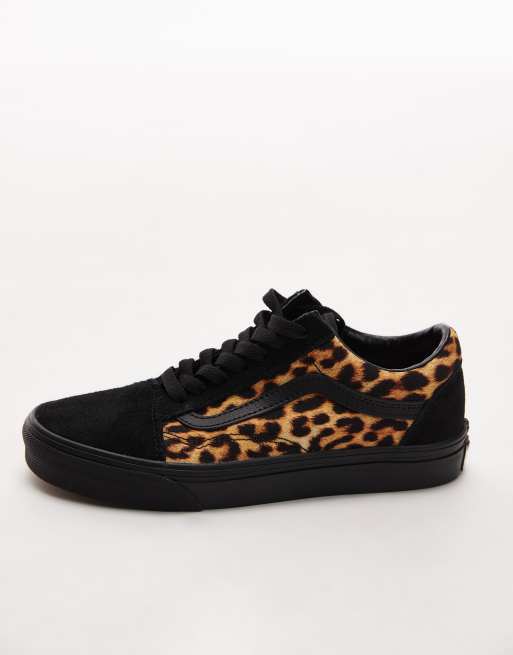 Vans Old Skool trainers in black leopard, 2 of 5