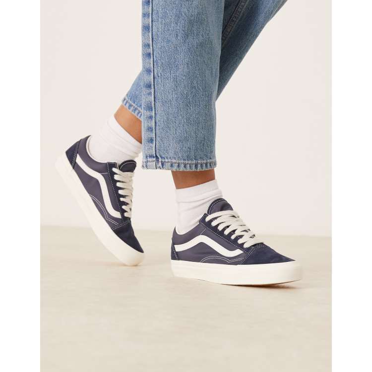 Vans Old Skool trainers in dark navy with off white detailing ASOS