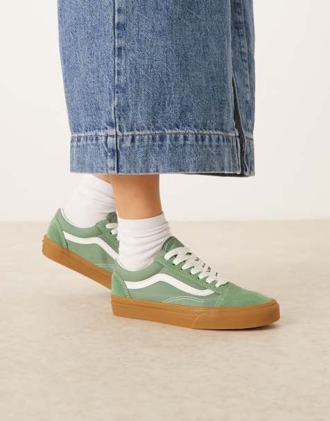 Vans Old Skool trainers in green with gum sole - view 1