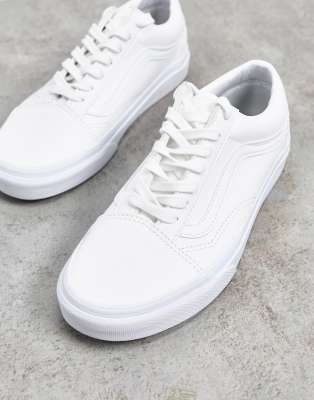 white mens vans old skool