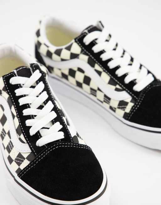 Black and white outlet checkered old skool vans