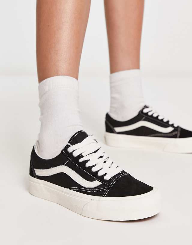 Vans Old Skool vr3 premium sneakers in black and white