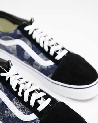 Thumbnail 4 van 4