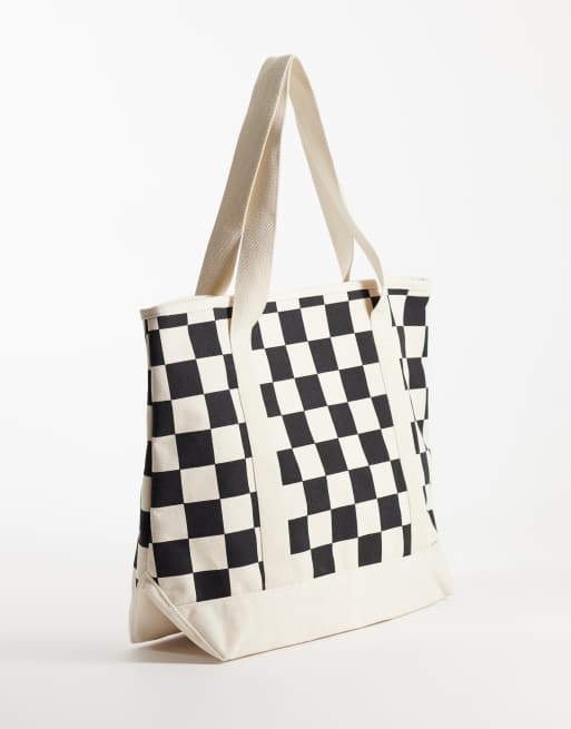 Vans Perg checkerboard tote in white and black, 4 of 4