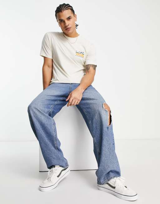 Vans – Planta – Naturvit t-shirt med bergstryck baktill, 2 av 4