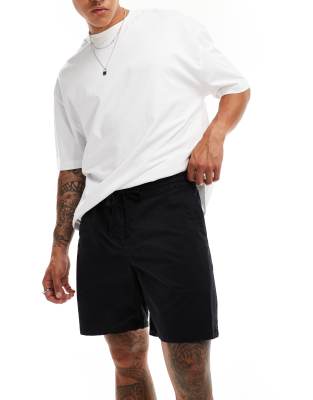 Range - Lässig geschnittene Shorts in Schwarz mit elastischem Bund Schwarz M