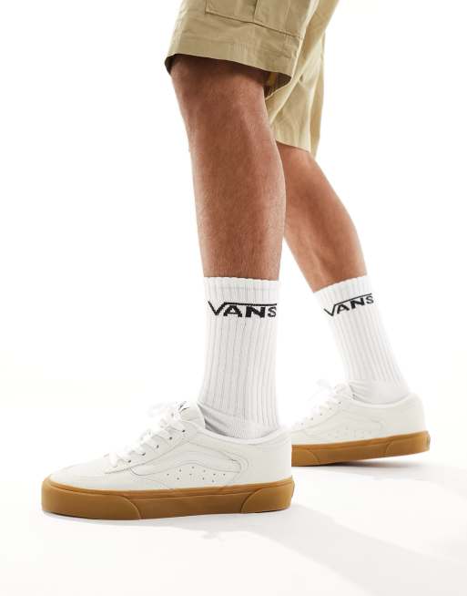 White vans hot sale with gum