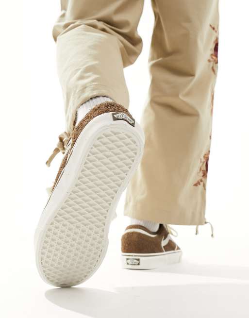 Vans Rowley Classic sneakers in brown and white, 3 of 5