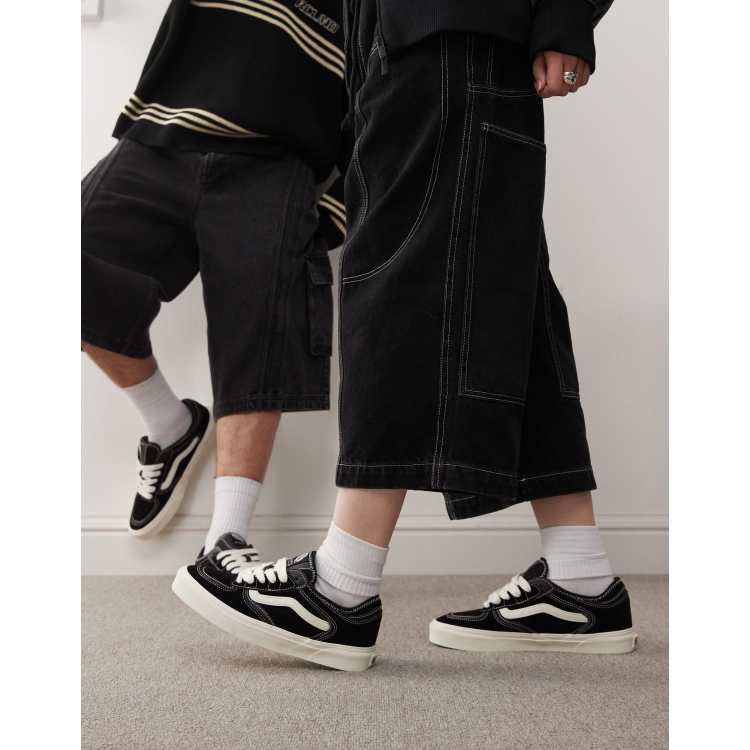 Vans Rowley Classic trainers in black and white