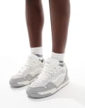 [Vans] Vans Rowley XLT chunky sneakers in light grey 45 GREY