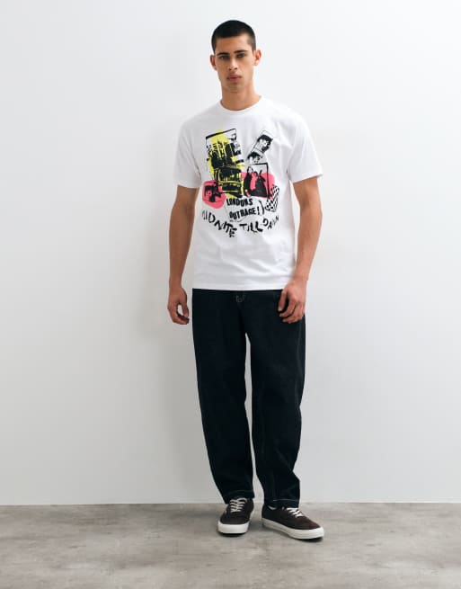 Vans Sex pistols london’s outrage short sleeves tee white in white, 2 of 5