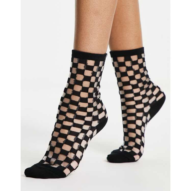 Fishnet socks with vans best sale