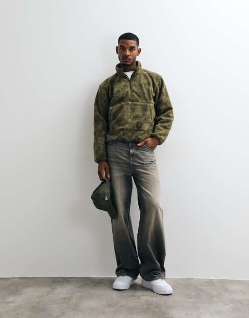 Vans Shepard half-zip polar fleece quarter zip - olive in olive, 2 of 5