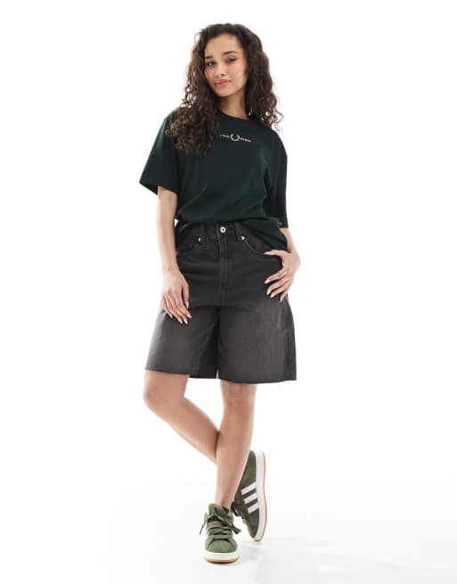 Vans – Sirelle – Abgeschnittene Jorts in verwaschenem Schwarz