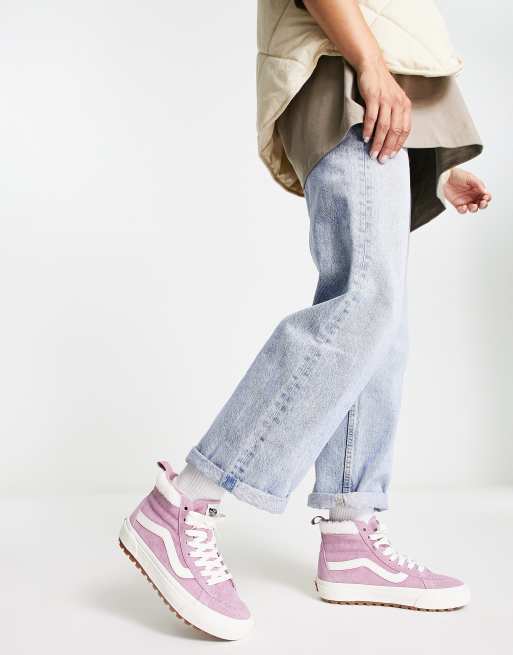 Pink hot sale sherpa vans