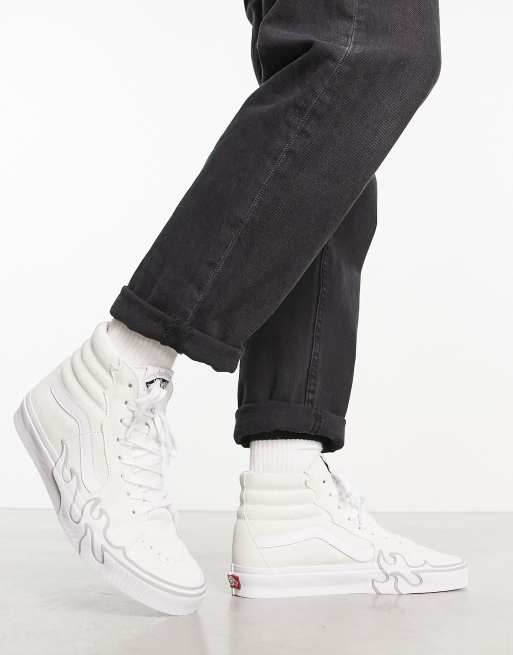 Vans SK8 Hi Sneakers alte bianche con stampa di fiamme ASOS