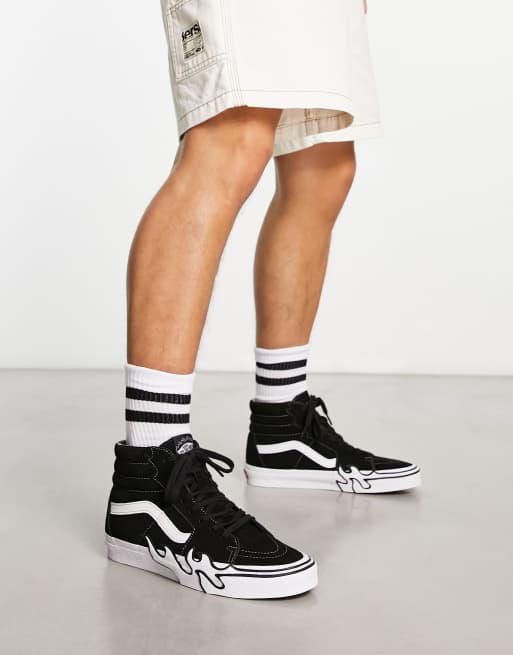 Vans - SK8-Hi - Sorte sneakers med flammeprint 
