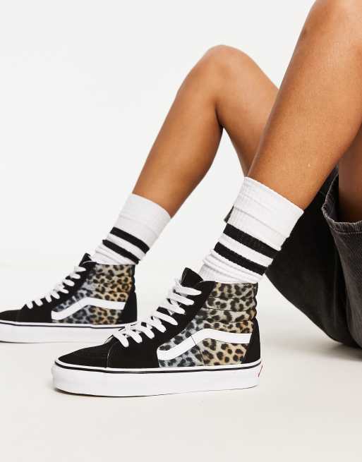 Vans – Sk8-hi – Svara, leopardmönstrade sneakers 