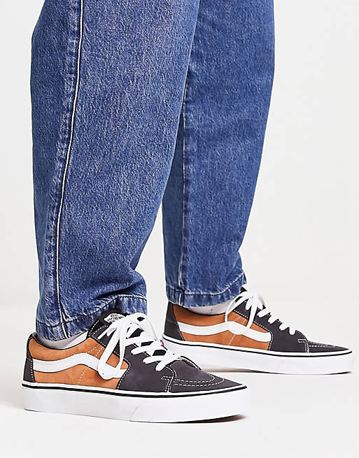 Vans – Sk8-Low – Orange och svarta sneakers 