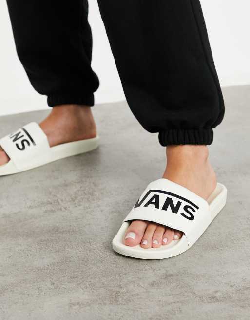 Vans sliders in white