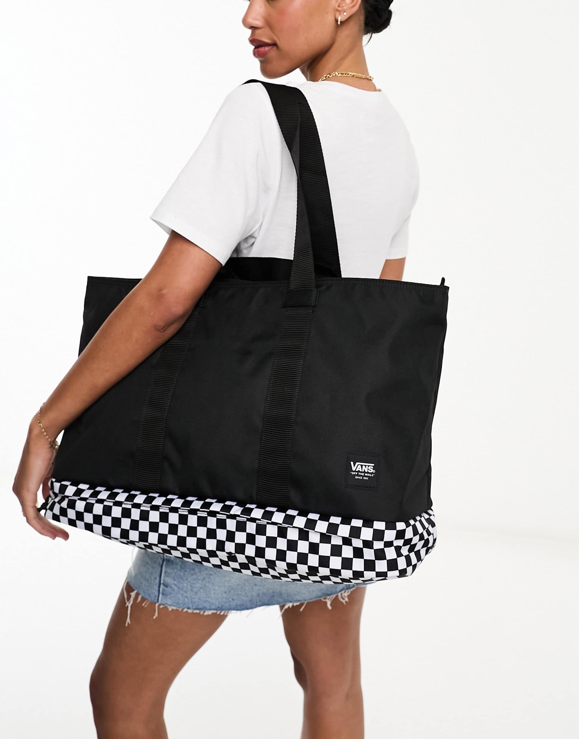 Vans Solo checkerboard detail tote bag in black and white