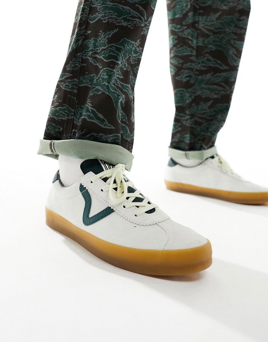 Vans Sport Low Sneakers With Gum Sole In Green And White